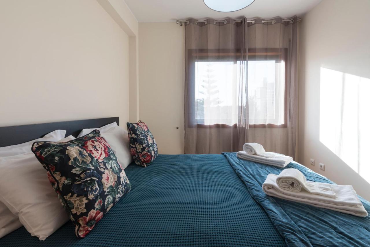 Lovelystay - Homey Feeling Flat W/ Free Parking 포르투 외부 사진