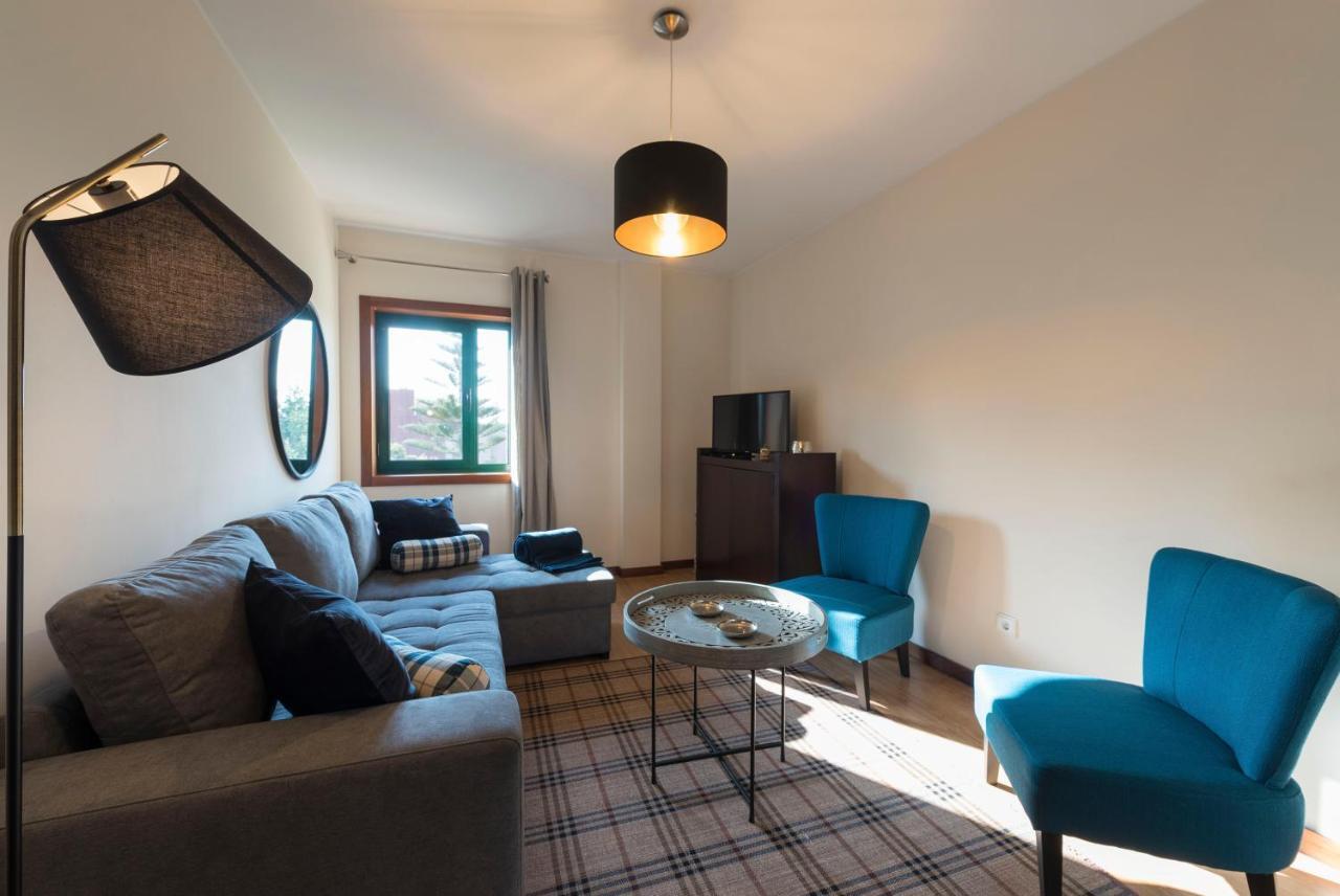 Lovelystay - Homey Feeling Flat W/ Free Parking 포르투 외부 사진