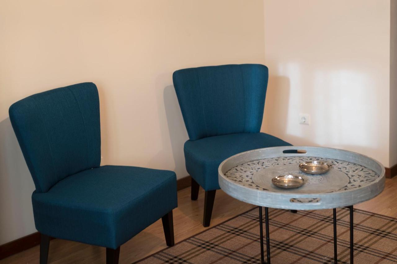 Lovelystay - Homey Feeling Flat W/ Free Parking 포르투 외부 사진